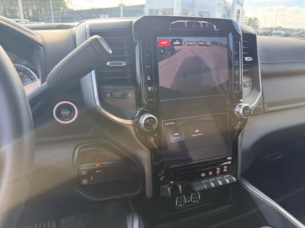 Used 2024 RAM 2500 Laramie w/ Night Edition image 17