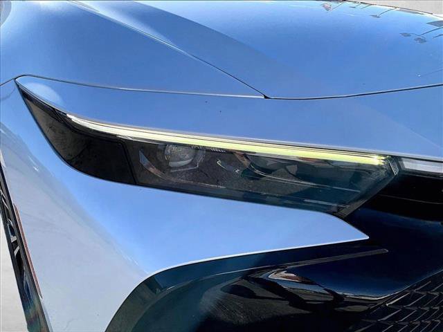 Used 2023 Toyota Crown XLE image 30