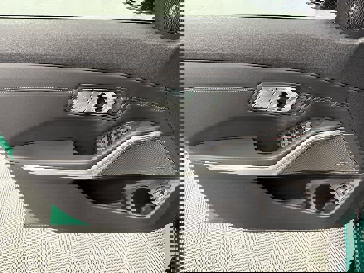 Used 2021 BMW M3 Competition image 16