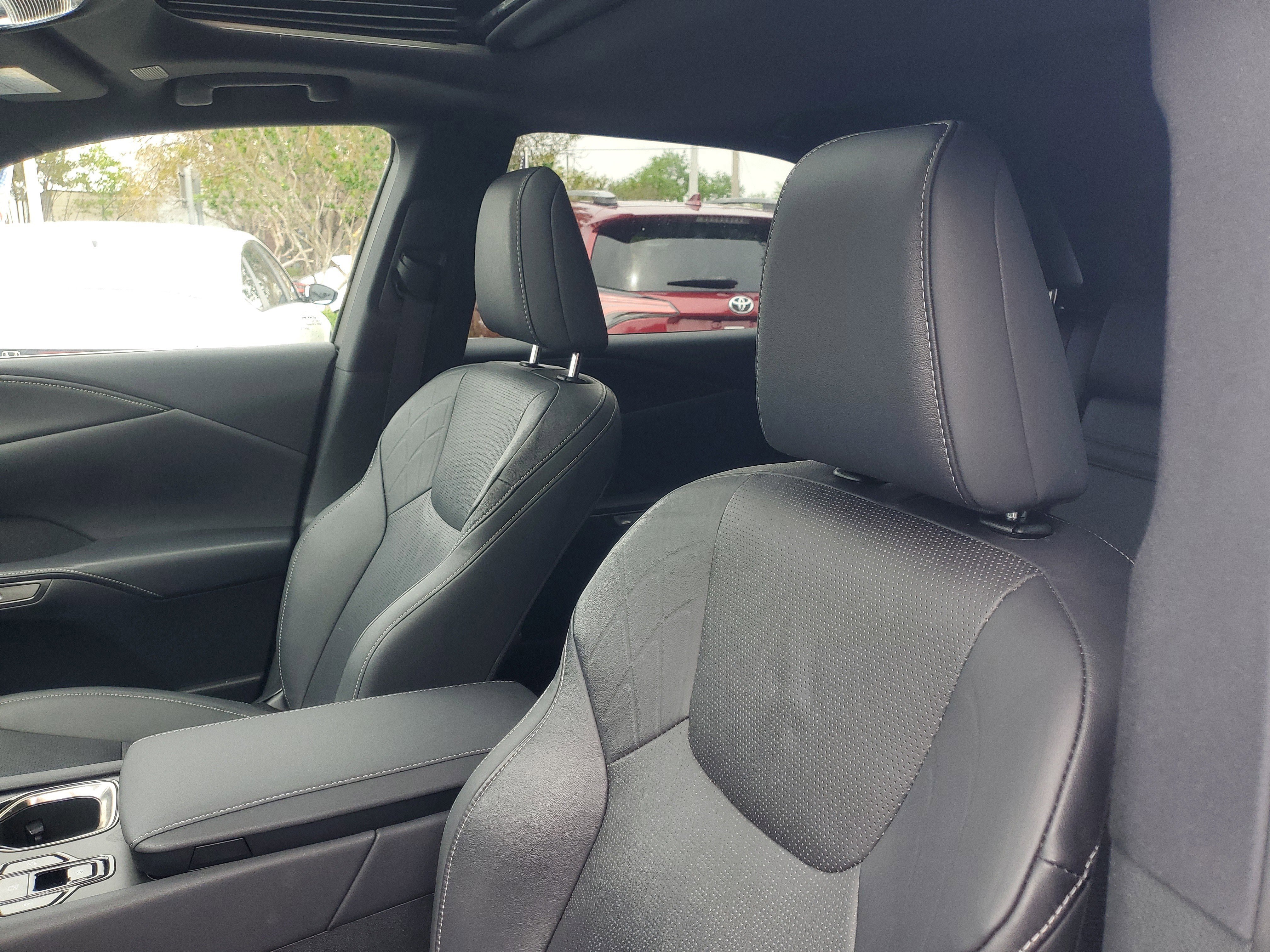 Certified 2024 Lexus RX 350 Premium Plus w/ Convenience Package image 17