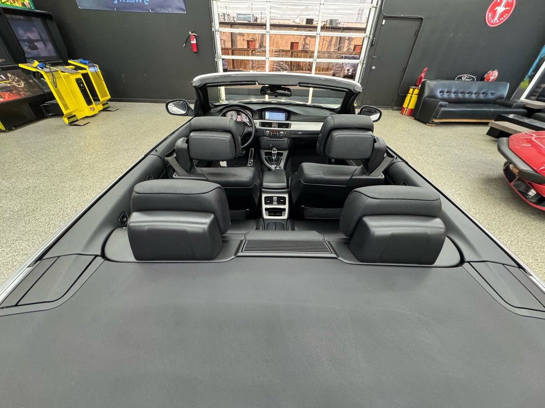 Used 2011 BMW 335is Convertible RWD image 30