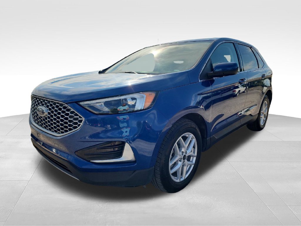 Used 2024 Ford Edge SEL AWD/4WD image 3