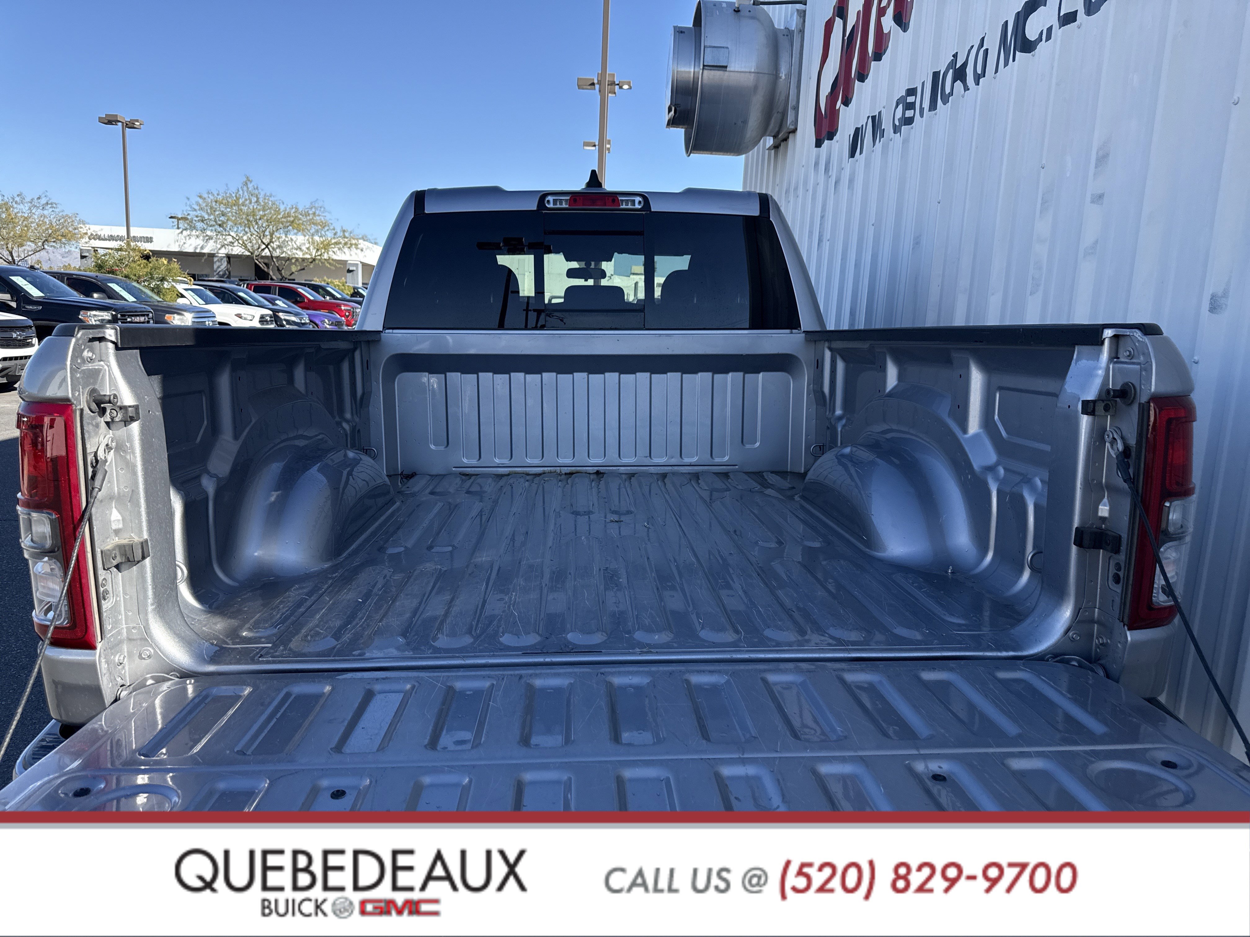 Used 2023 RAM 1500 Tradesman w/ Night Edition image 11
