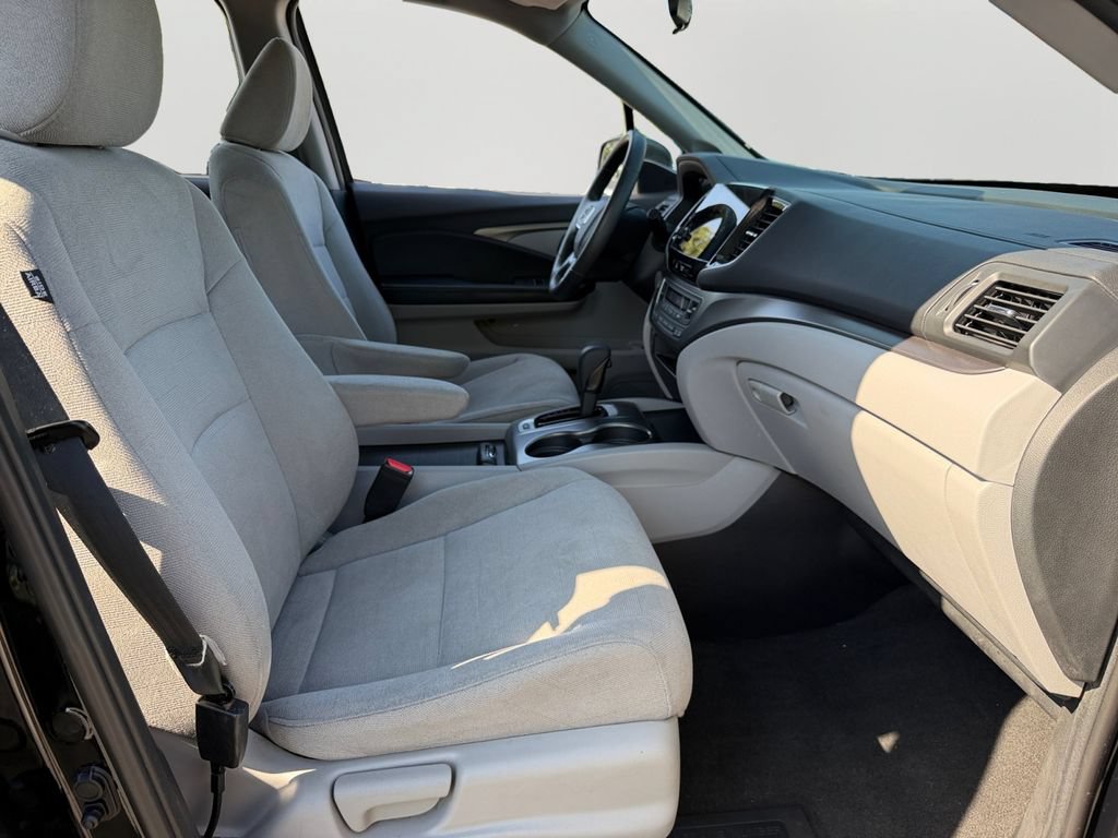 Used 2019 Honda Pilot EX image 7