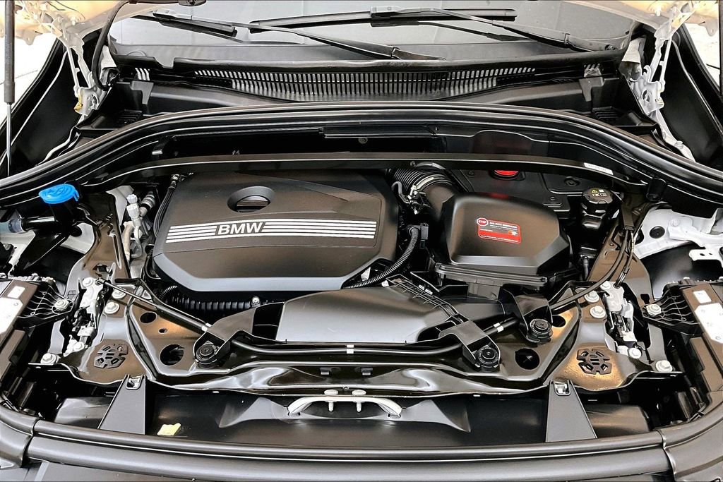 Used 2025 BMW X1 xDrive28i image 12