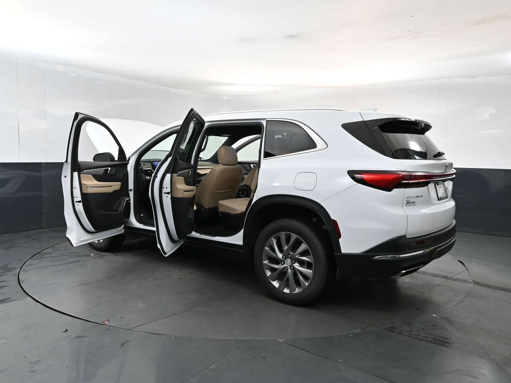 Used 2026 Buick Enclave Preferred AWD/4WD image 28