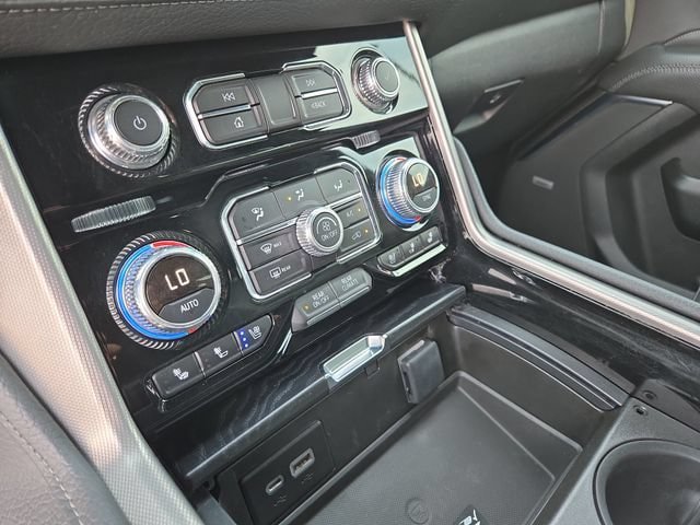 Used 2022 GMC Yukon XL Denali w/ Max Trailering Package AWD/4WD image 27