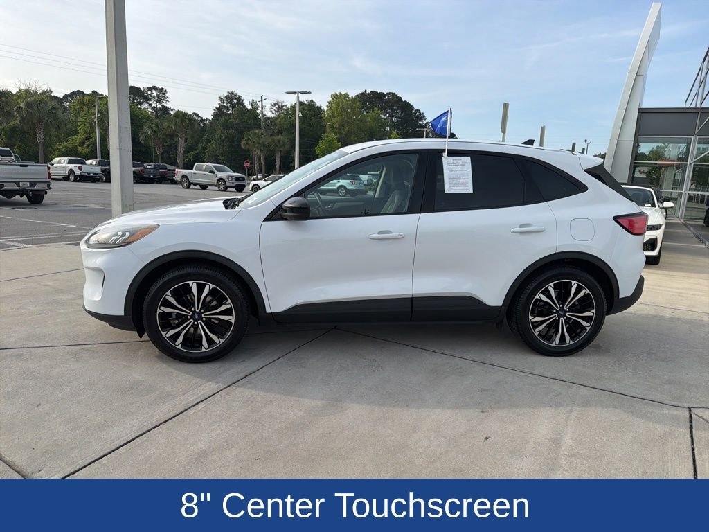 Certified 2021 Ford Escape SE w/ SE Sport Appearance Package image 4