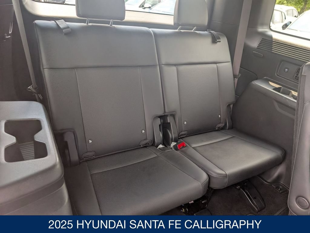 Certified 2025 Hyundai Santa Fe Calligraphy AWD/4WD image 32
