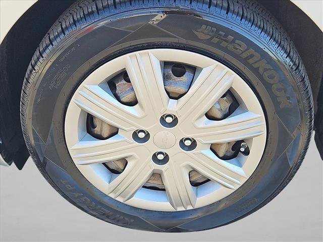 Used 2022 Kia Rio S FWD image 28