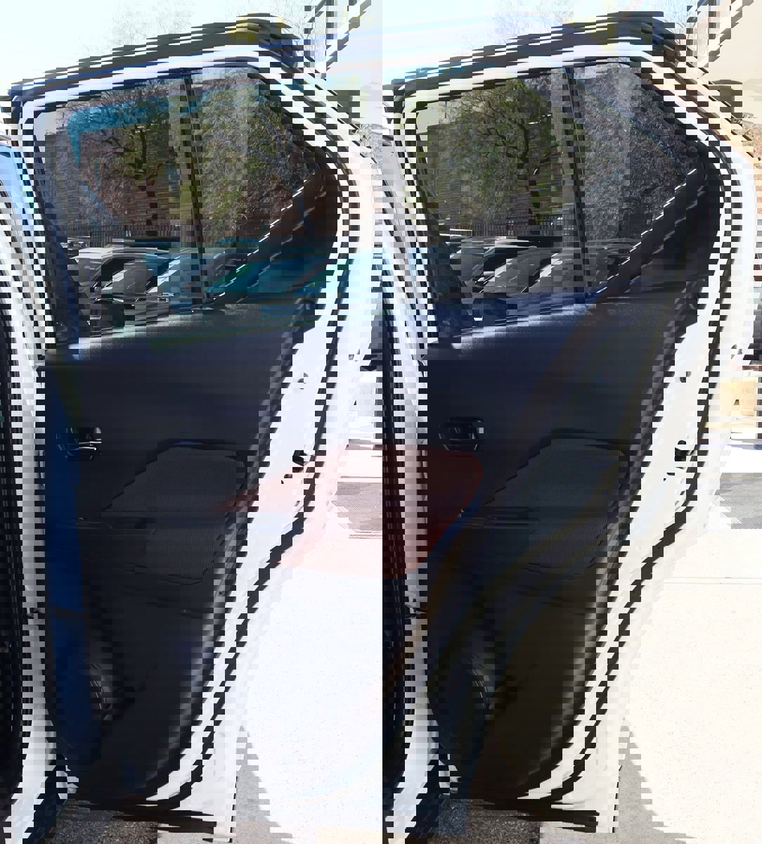 Used 2023 Nissan Kicks SR image 26