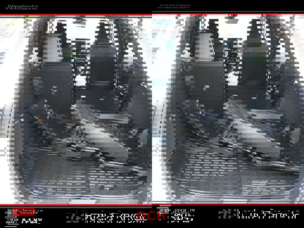 Used 2022 Toyota Venza XLE AWD/4WD image 23