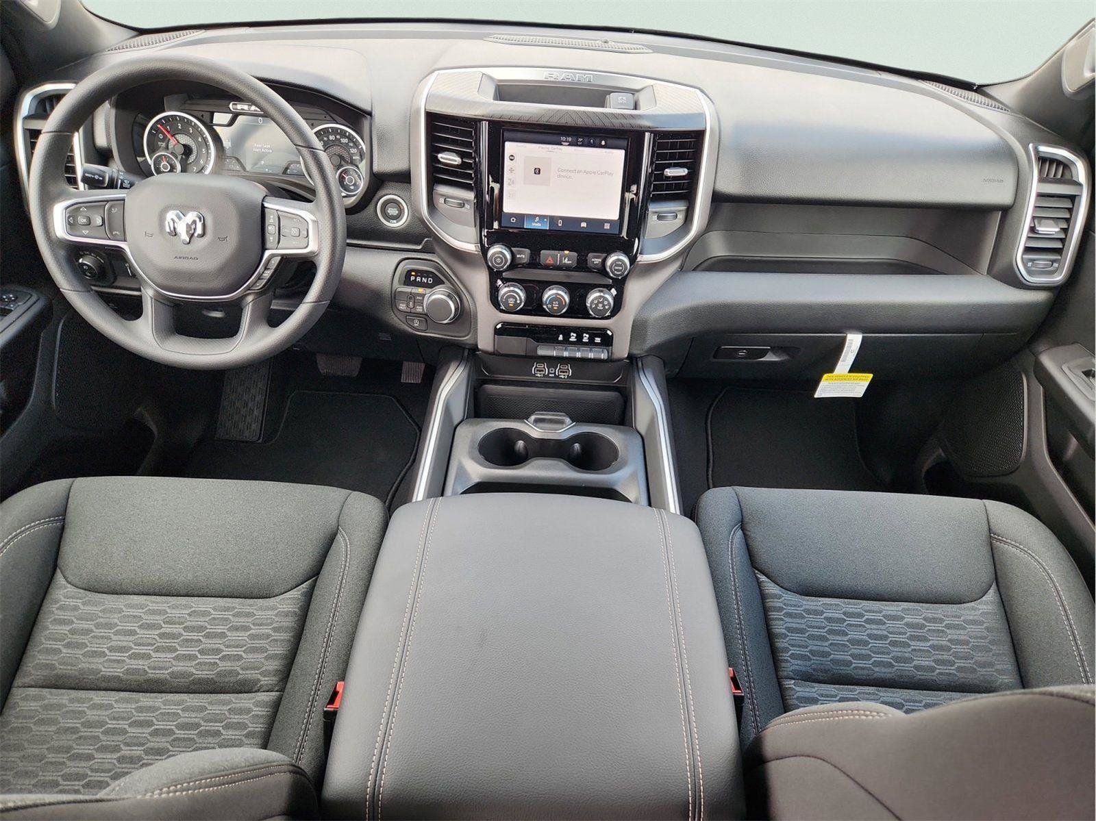 New 2026 RAM 1500 Express AWD/4WD image 13