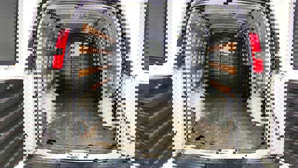 Used 2020 Chevrolet Express 2500 w/ Driver Convenience Package RWD image 18