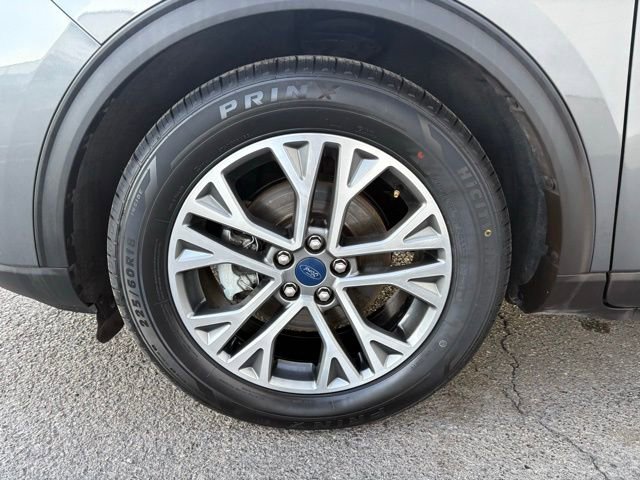 Used 2022 Ford Escape SEL image 6