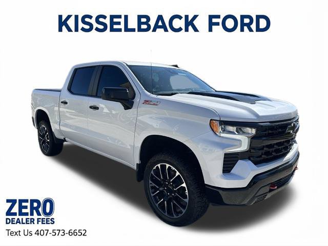 Used 2024 Chevrolet Silverado 1500 LT Trail Boss w/ Convenience Package II AWD/4WD image 1