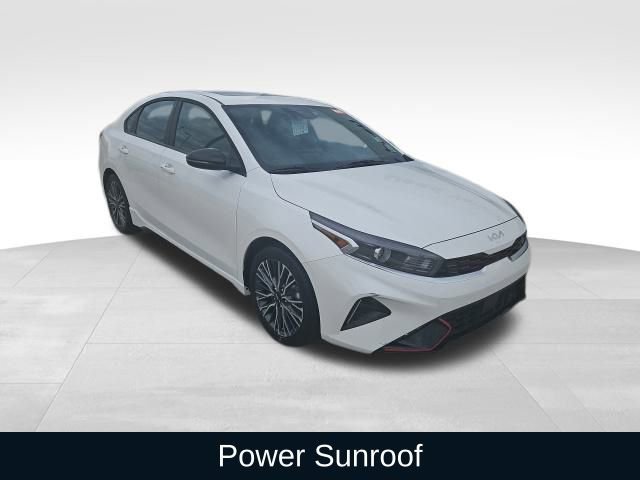 Used 2024 Kia Forte GT-Line w/ GT-Line Premium Package image 9