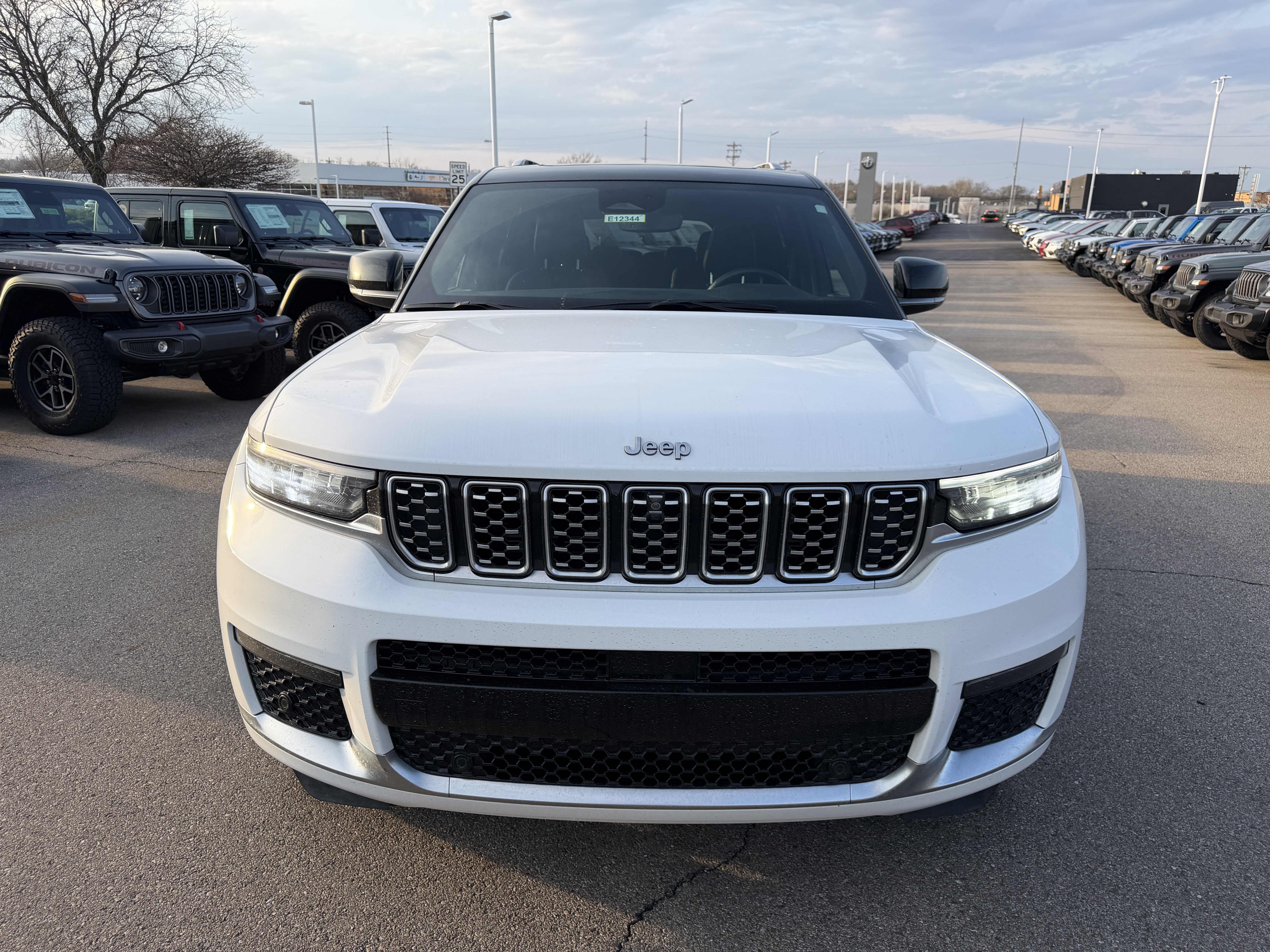 Certified 2023 Jeep Grand Cherokee L Summit image 3