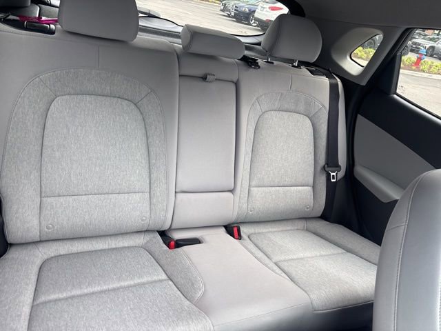 Used 2023 Hyundai Kona SE w/ Cargo Package FWD image 10