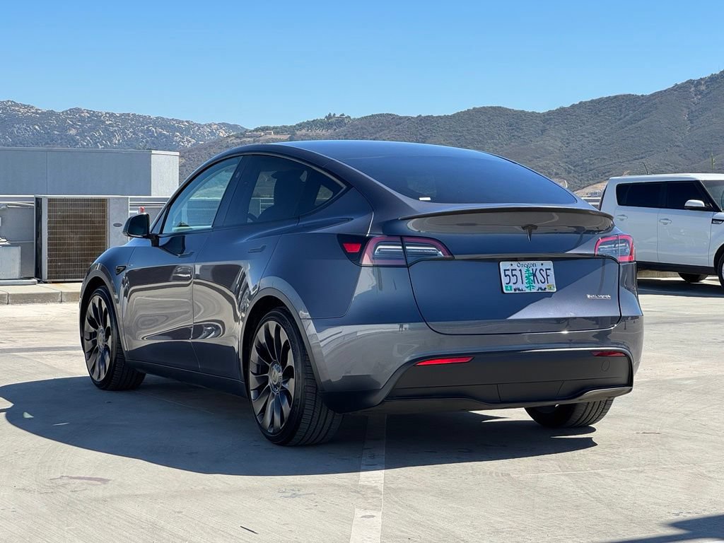 Used 2023 Tesla Model Y Performance AWD/4WD image 30