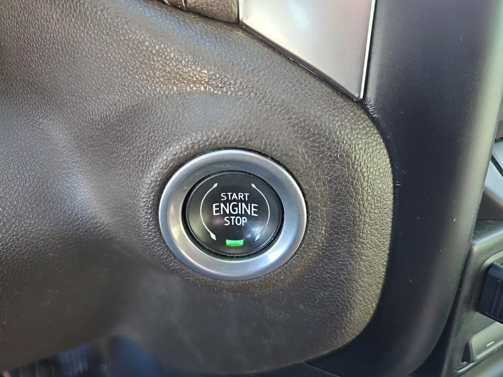 Used 2021 Chevrolet Silverado 1500 LT Trail Boss w/ Convenience Package II image 16