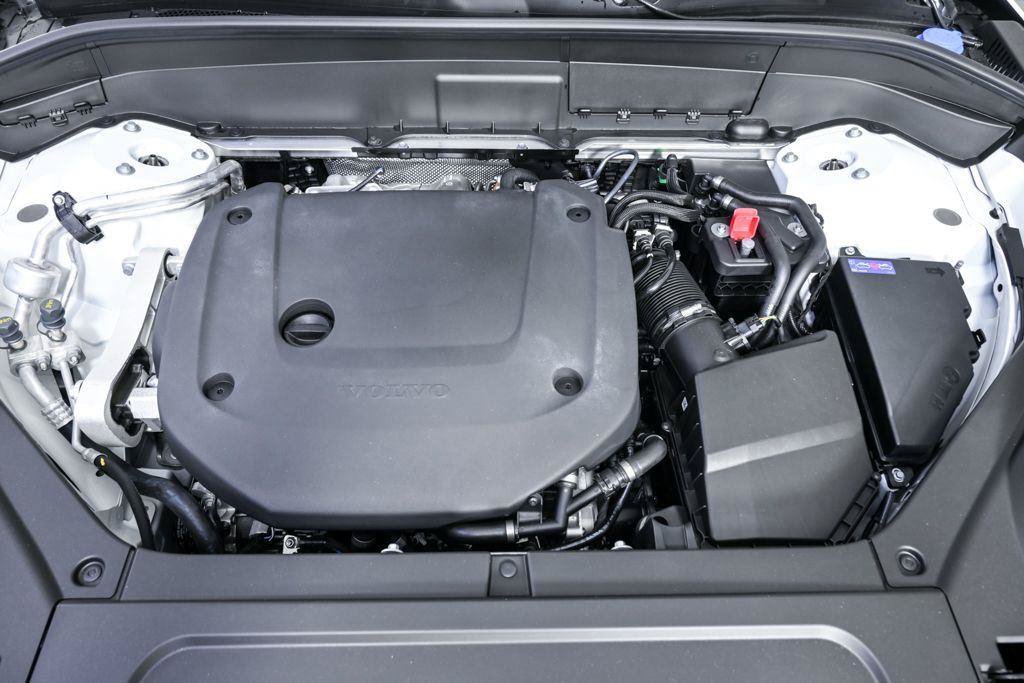 New 2026 Volvo XC90 B6 Plus AWD/4WD image 36