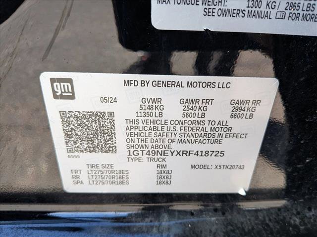 Used 2024 GMC Sierra 2500 SLT w/ SLT Premium Package image 23