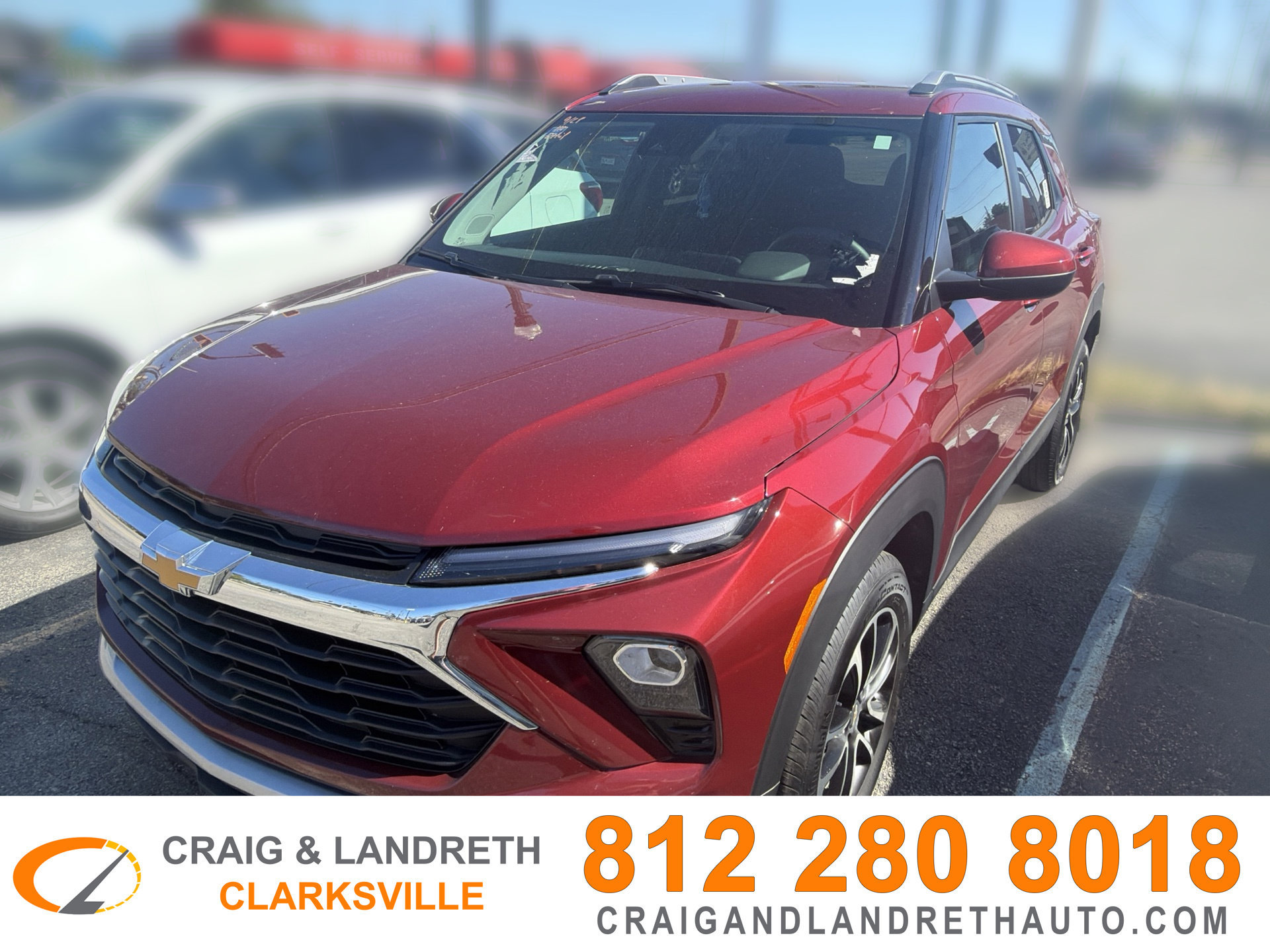 Used 2025 Chevrolet TrailBlazer LT FWD image 1