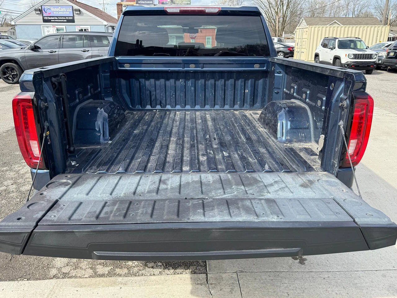 Used 2021 GMC Sierra 1500 SLT RWD image 7