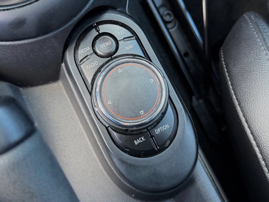 Used 2018 MINI Cooper S FWD image 26