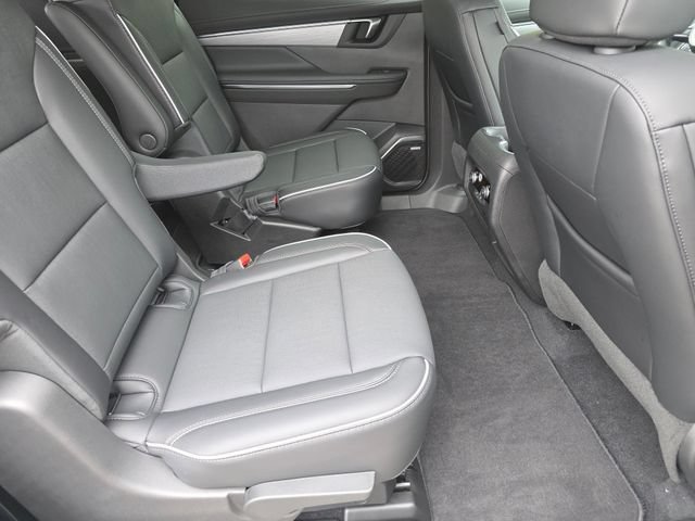New 2026 Buick Enclave Preferred w/ Power Package AWD/4WD image 24