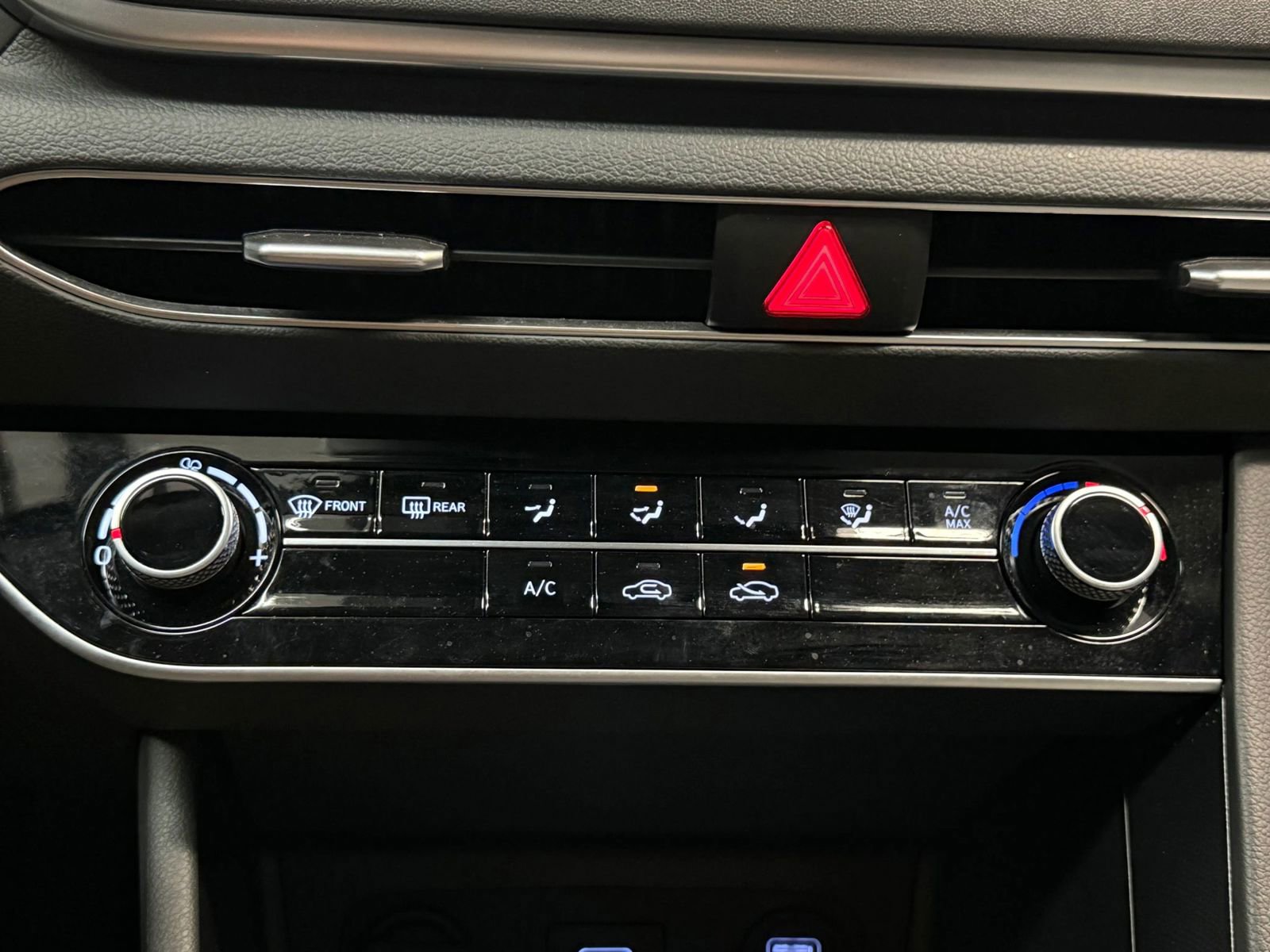 Used 2022 Hyundai Sonata SE w/ Cargo Package image 32