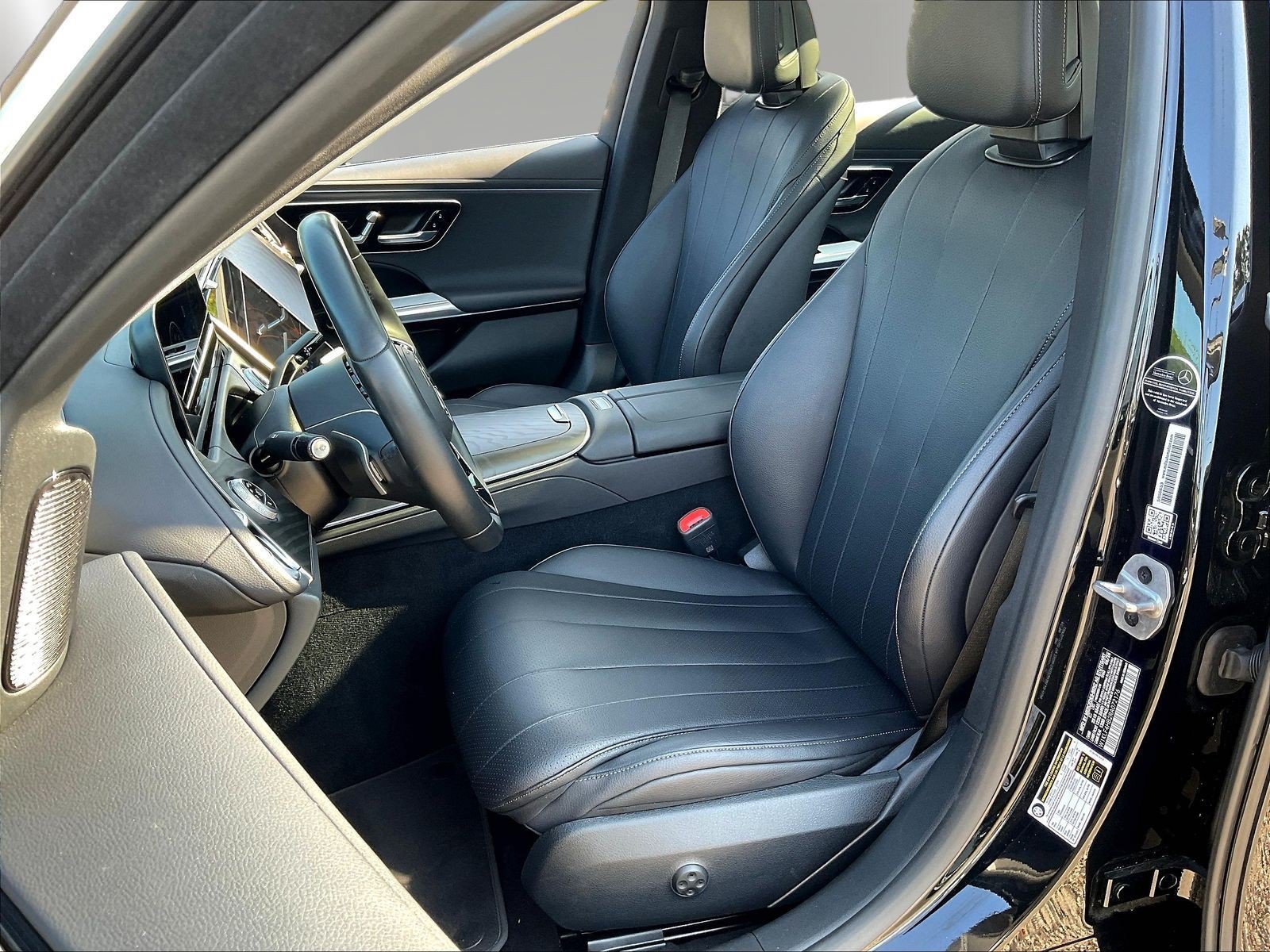 Certified 2024 Mercedes-Benz E 350 4MATIC Sedan image 22