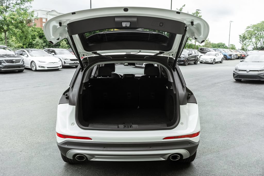 Used 2022 Lincoln Corsair AWD w/ Equipment Group 101A image 29