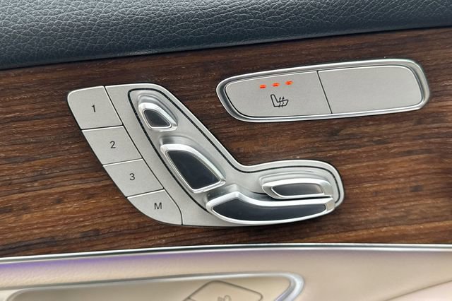 Used 2022 Mercedes-Benz GLC 300 image 13