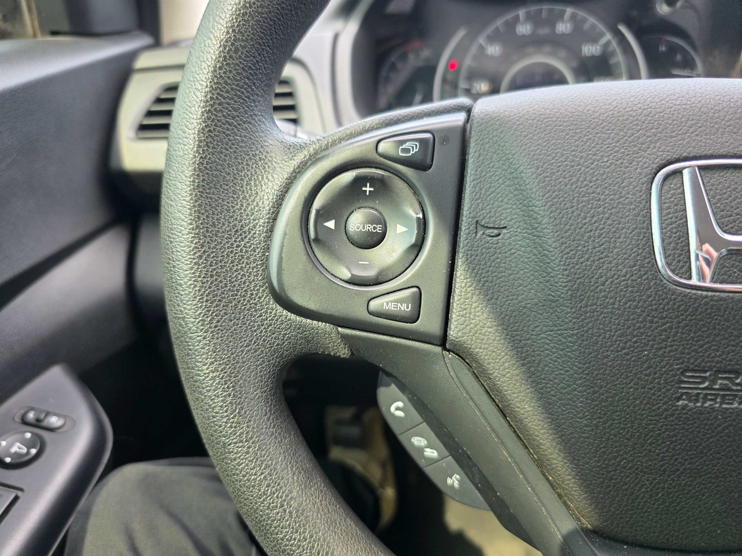 Used 2016 Honda CR-V LX image 15