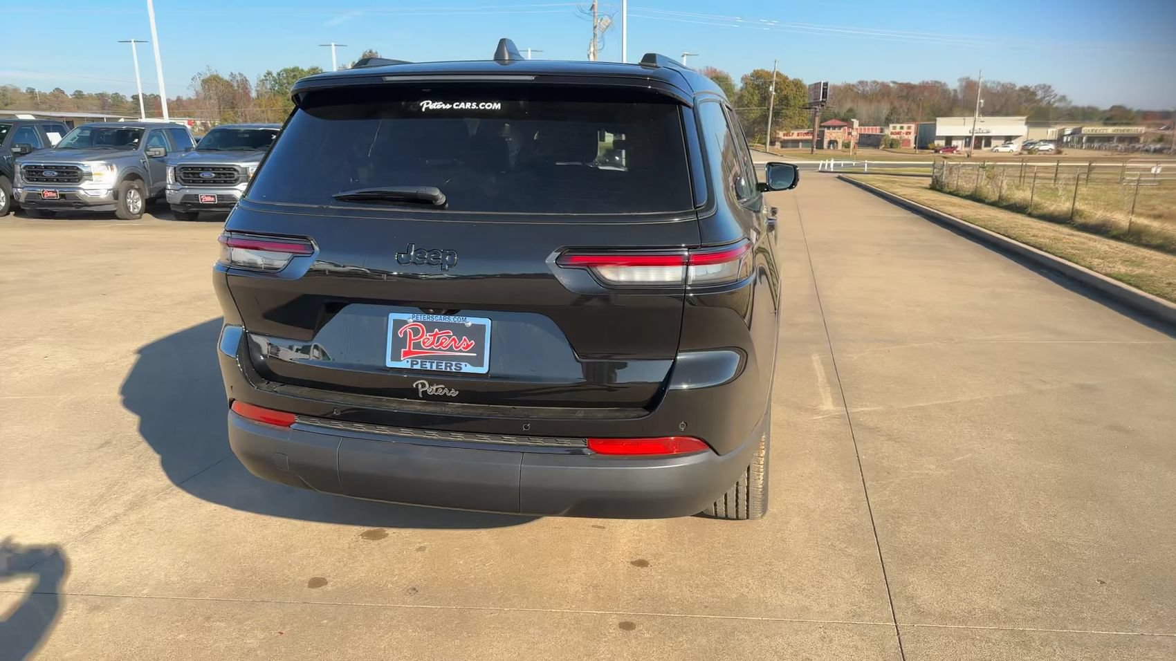 New 2025 Jeep Grand Cherokee L Altitude RWD image 8