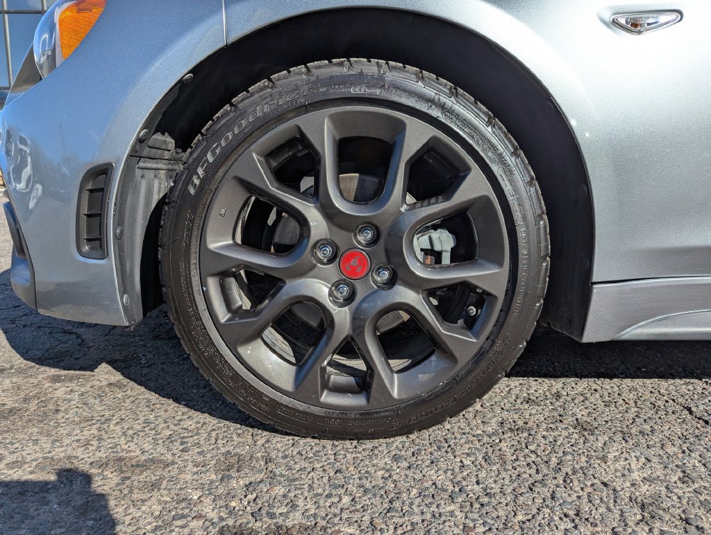 Used 2017 FIAT 124 Spider Abarth RWD image 46