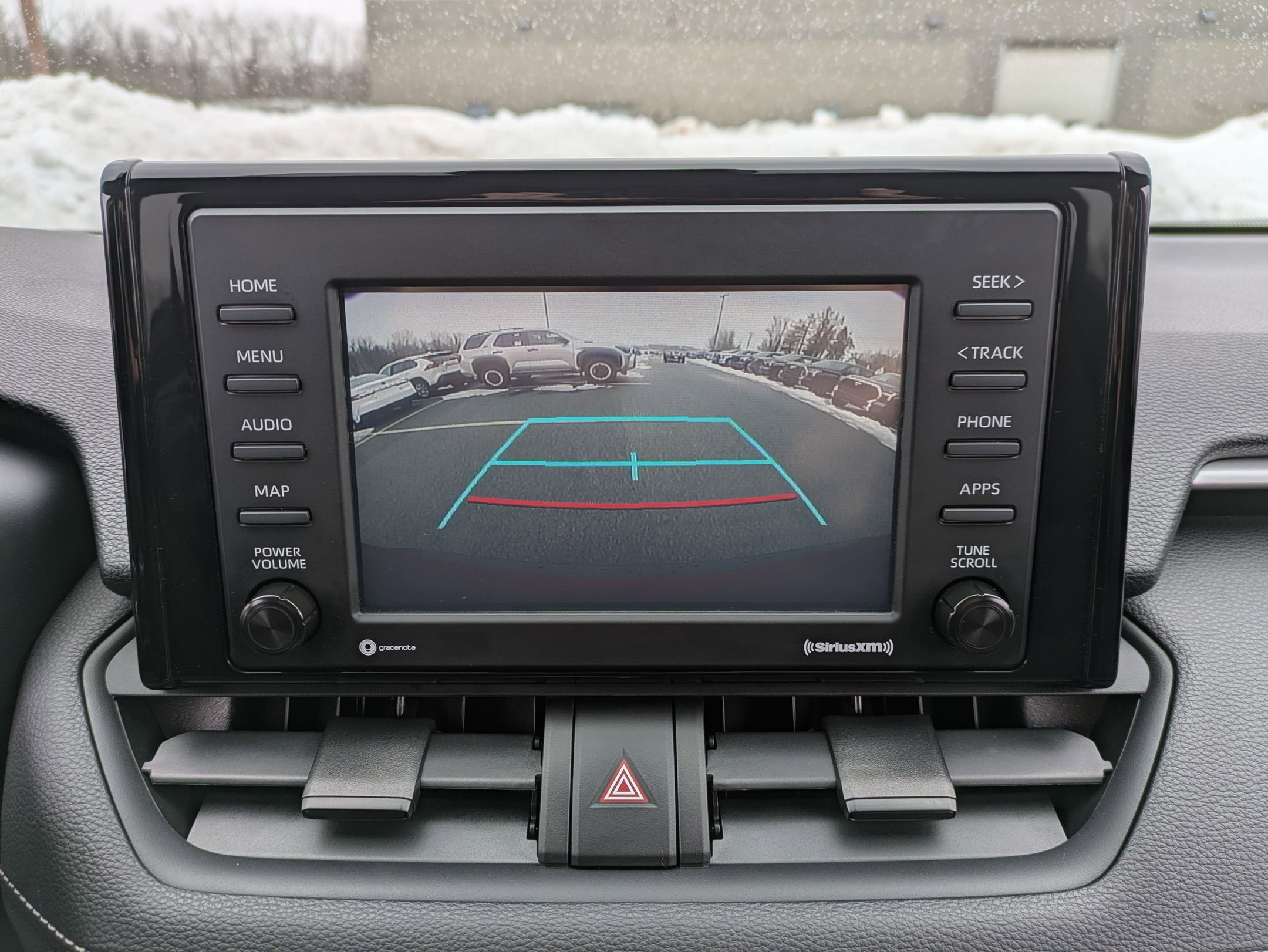 Used 2021 Toyota RAV4 LE AWD/4WD image 12