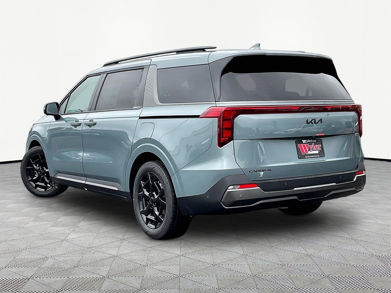 New 2027 Kia Carnival SX FWD image 4