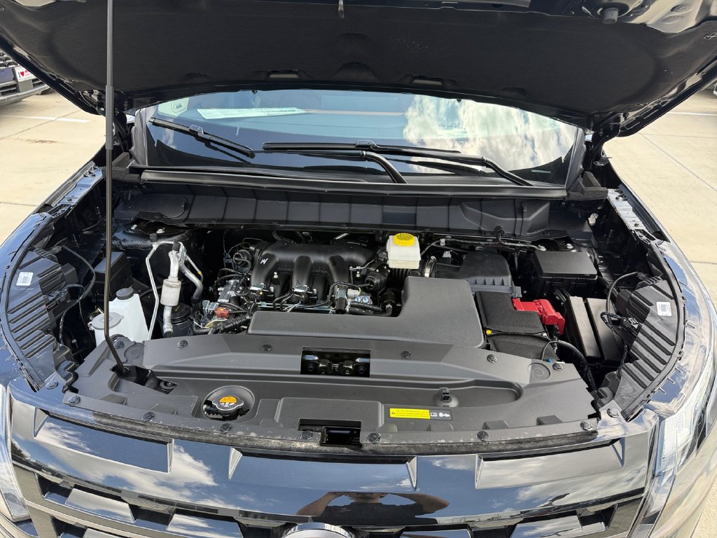 New 2026 Nissan Pathfinder Platinum w/ Cargo Package FWD image 19