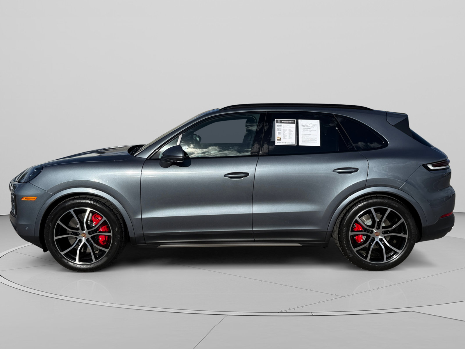 Used 2026 Porsche Cayenne S AWD/4WD image 2