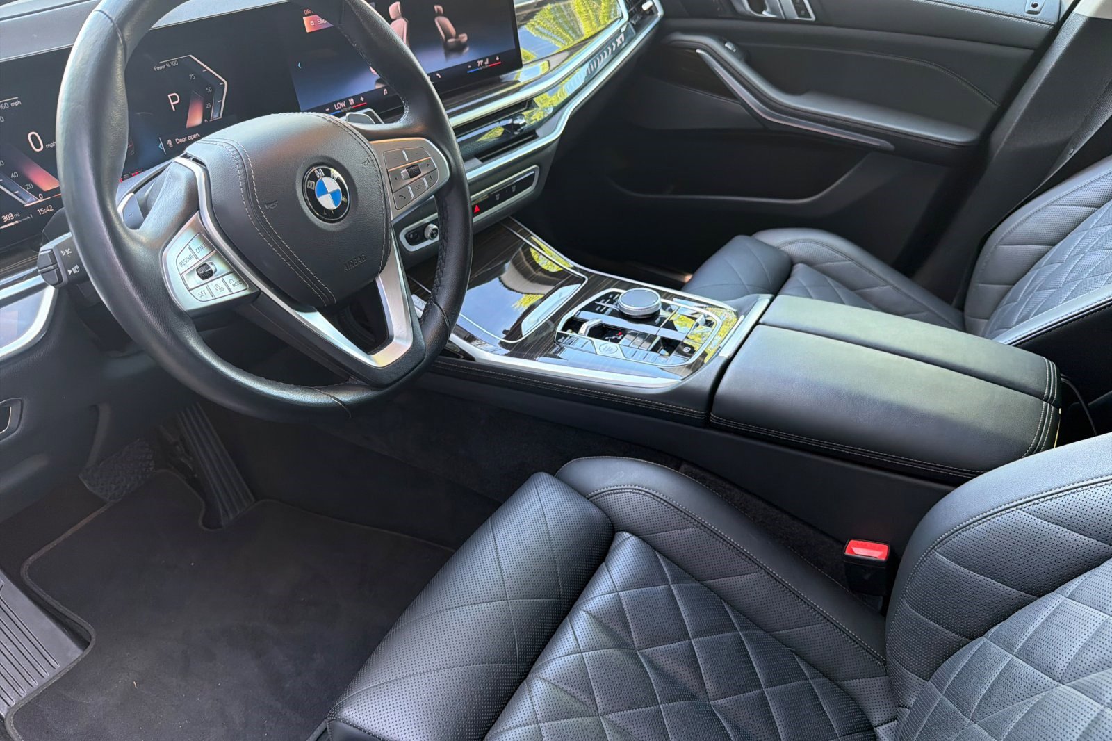Certified 2025 BMW X7 xDrive40i image 11