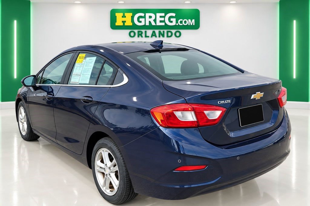 Used 2016 Chevrolet Cruze LT w/ Convenience Package FWD image 2