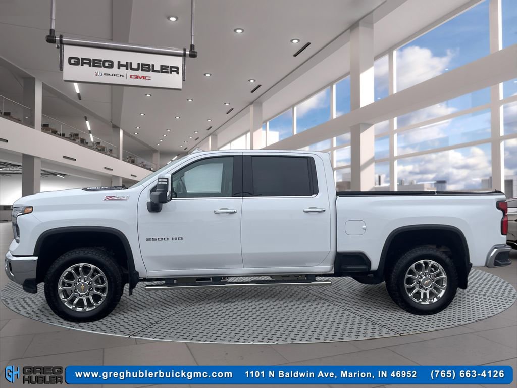 Used 2025 Chevrolet Silverado 2500 LTZ w/ LTZ Premium Package image 8