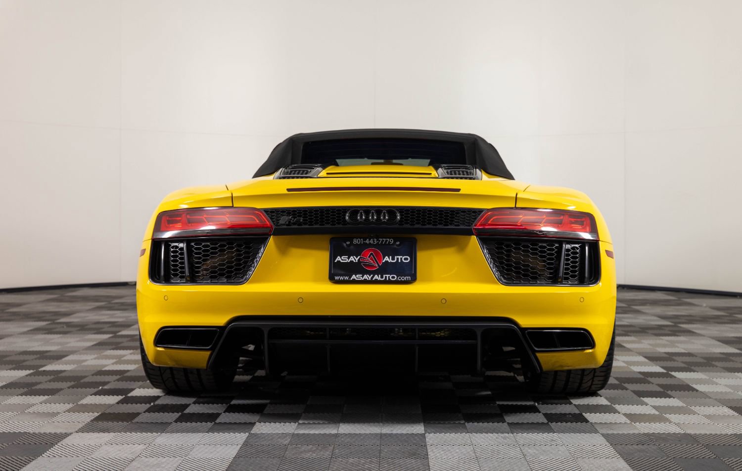 Used 2017 Audi R8 V10 AWD/4WD image 7