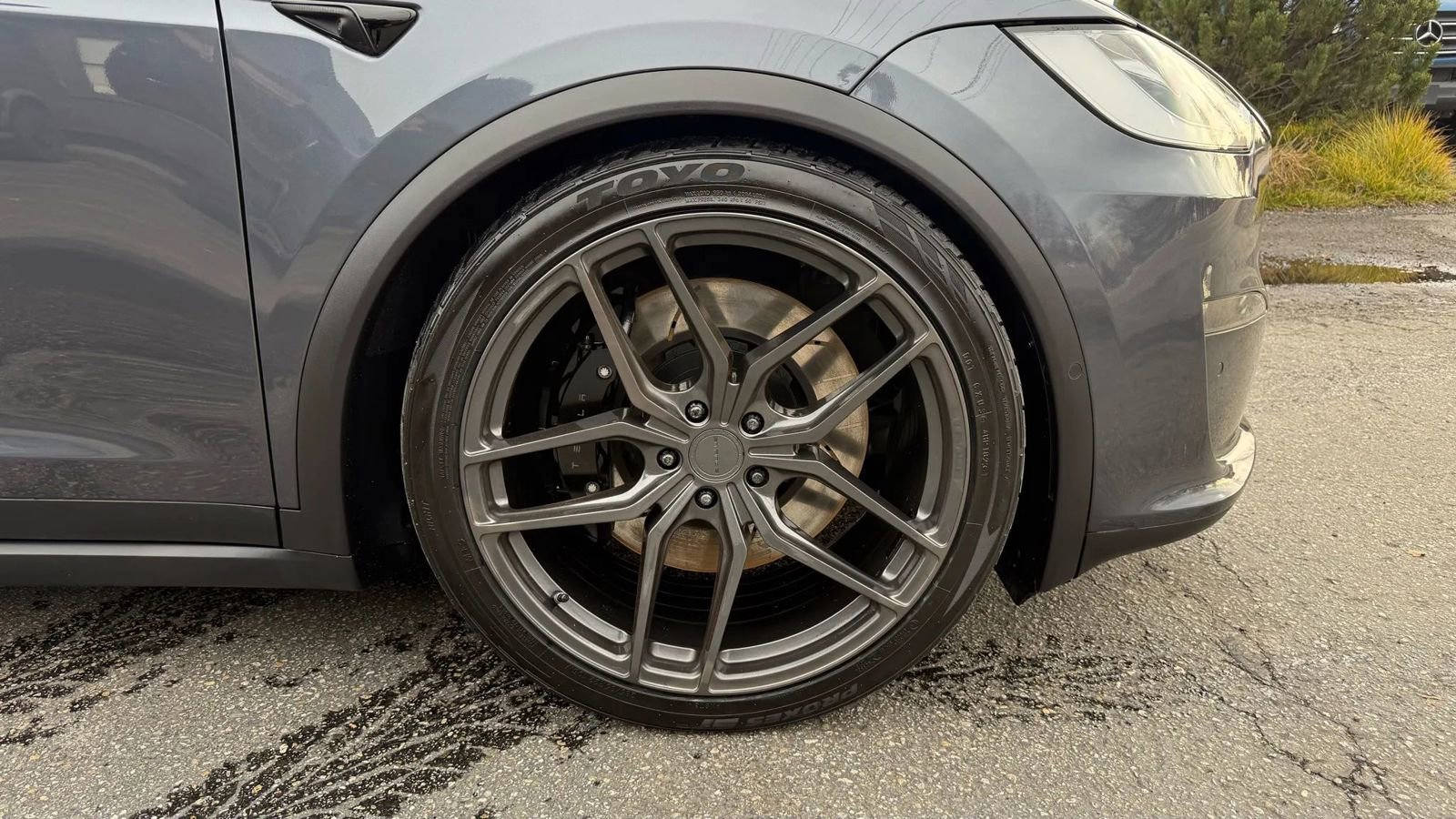 Used 2022 Tesla Model X Plaid image 24