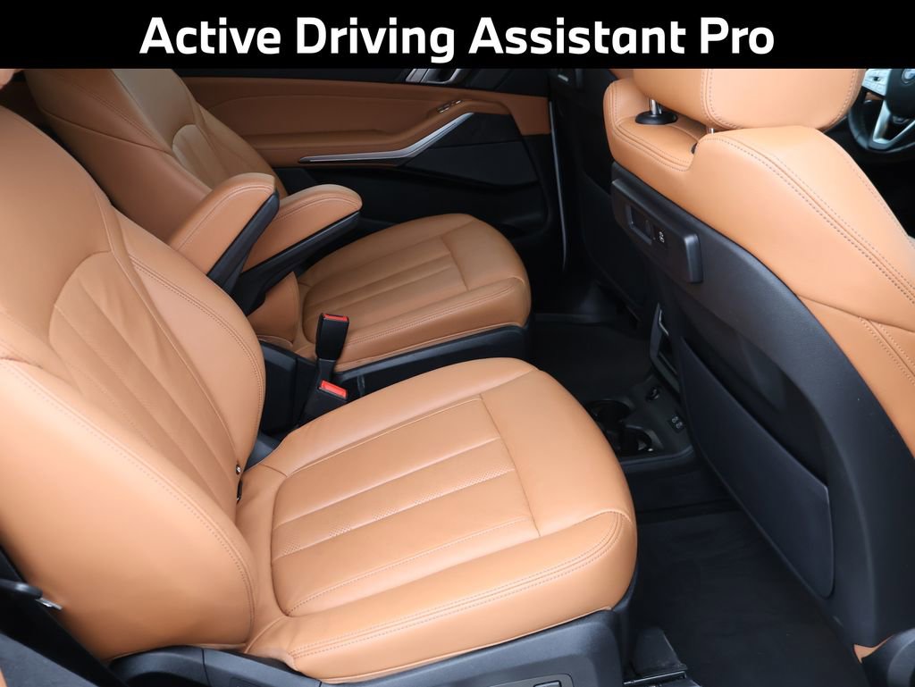Used 2021 BMW X7 xDrive40i w/ Premium Package image 15