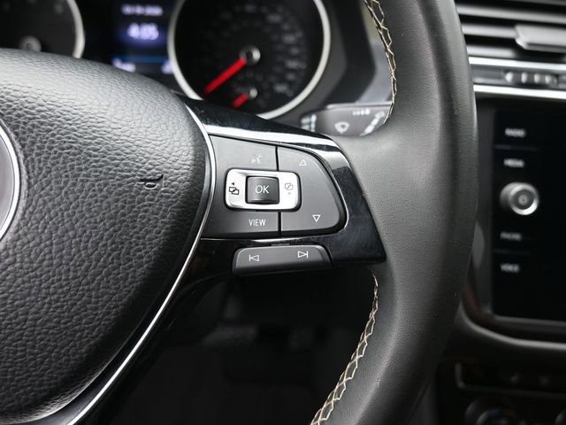 Used 2021 Volkswagen Tiguan SE image 2