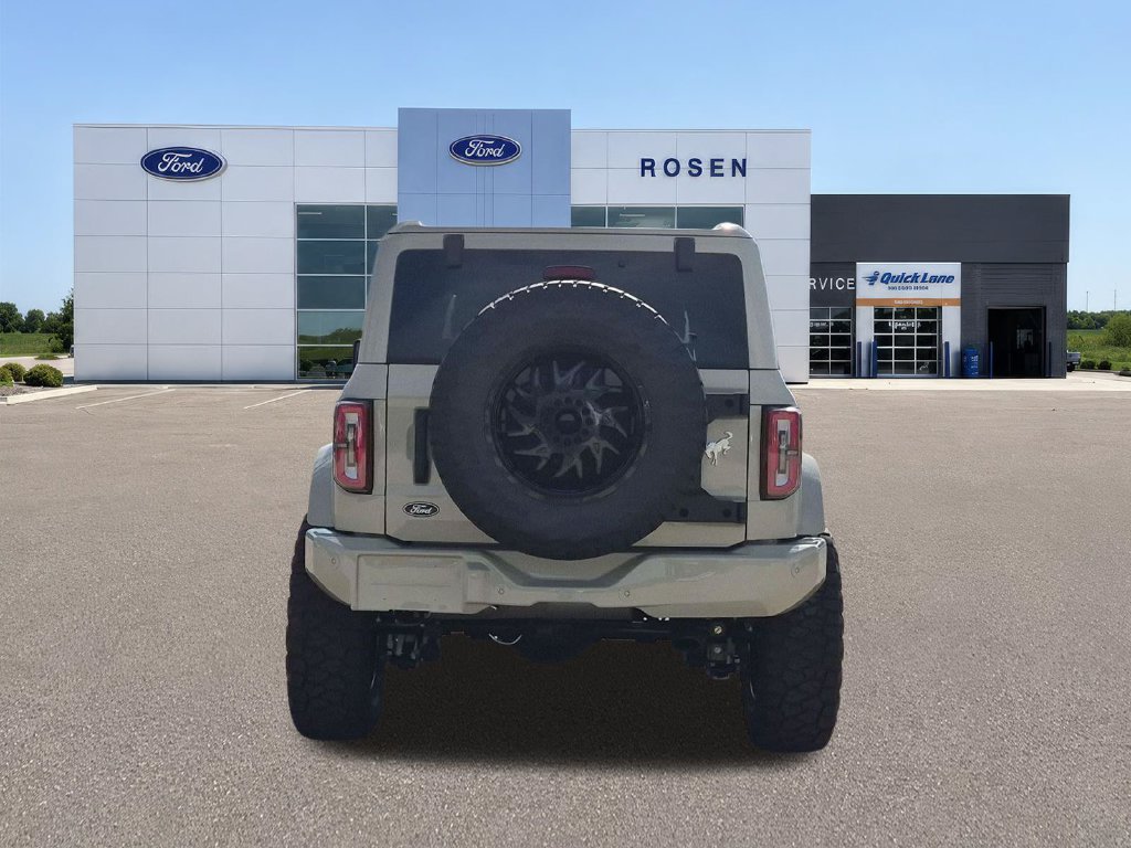 New 2026 Ford Bronco Outer Banks AWD/4WD image 4